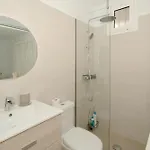 Apartamento Newly Refurbished In Prime Location