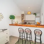 Newly Refurbished In Prime Location Playa de las Américas