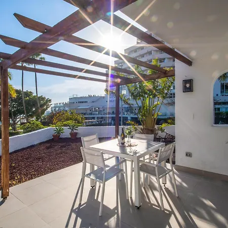 アパート Newly Refurbished In Prime Location プラヤ・デ・ラス・アメリカス