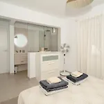 Newly Refurbished In Prime Location شقة بلايا ذي لاس أميريكاس