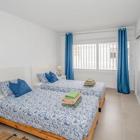 Newly Refurbished In Prime Location Appartement *