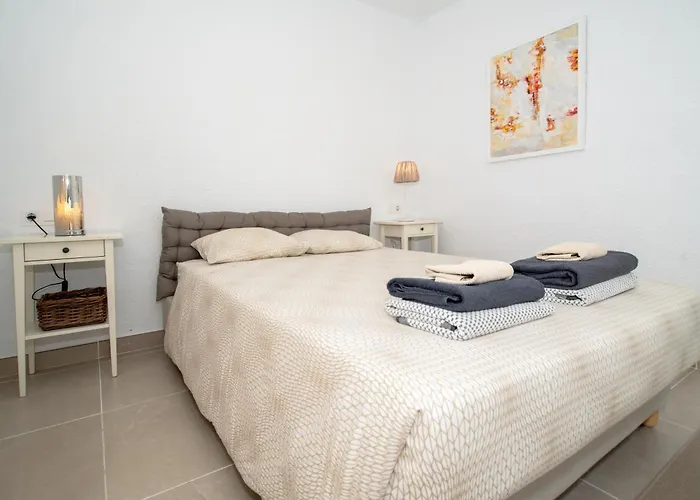 Newly Refurbished In Prime Location بلايا ذي لاس أميريكاس